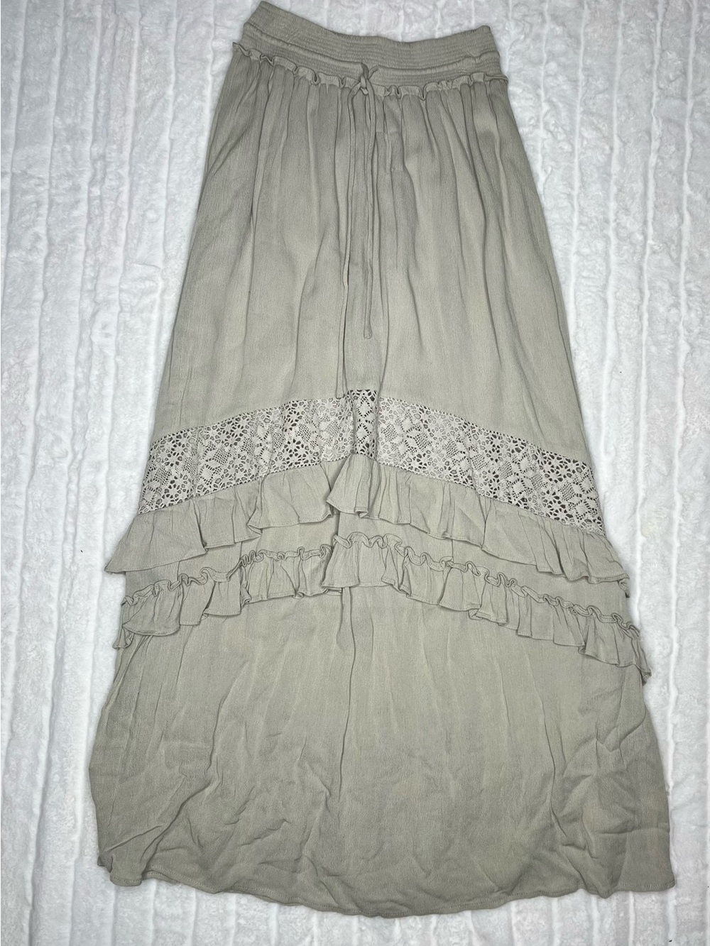 NWT Promesa Lace Inset Tiered Ruffle Maxi Skirt Light Olive Small Boho Prairie